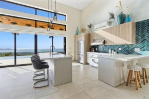Infinity Edge Pool Oceanview 4 BR 4BA